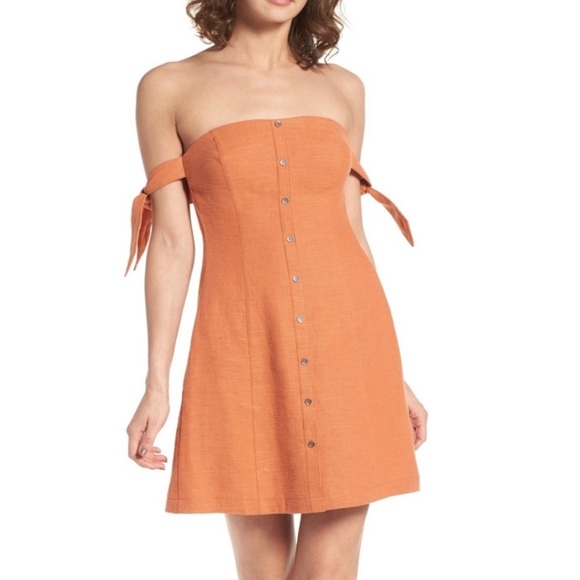 ASTR Off Shoulder Tie Strap Mini Dress Size Medium - Picture 14 of 14